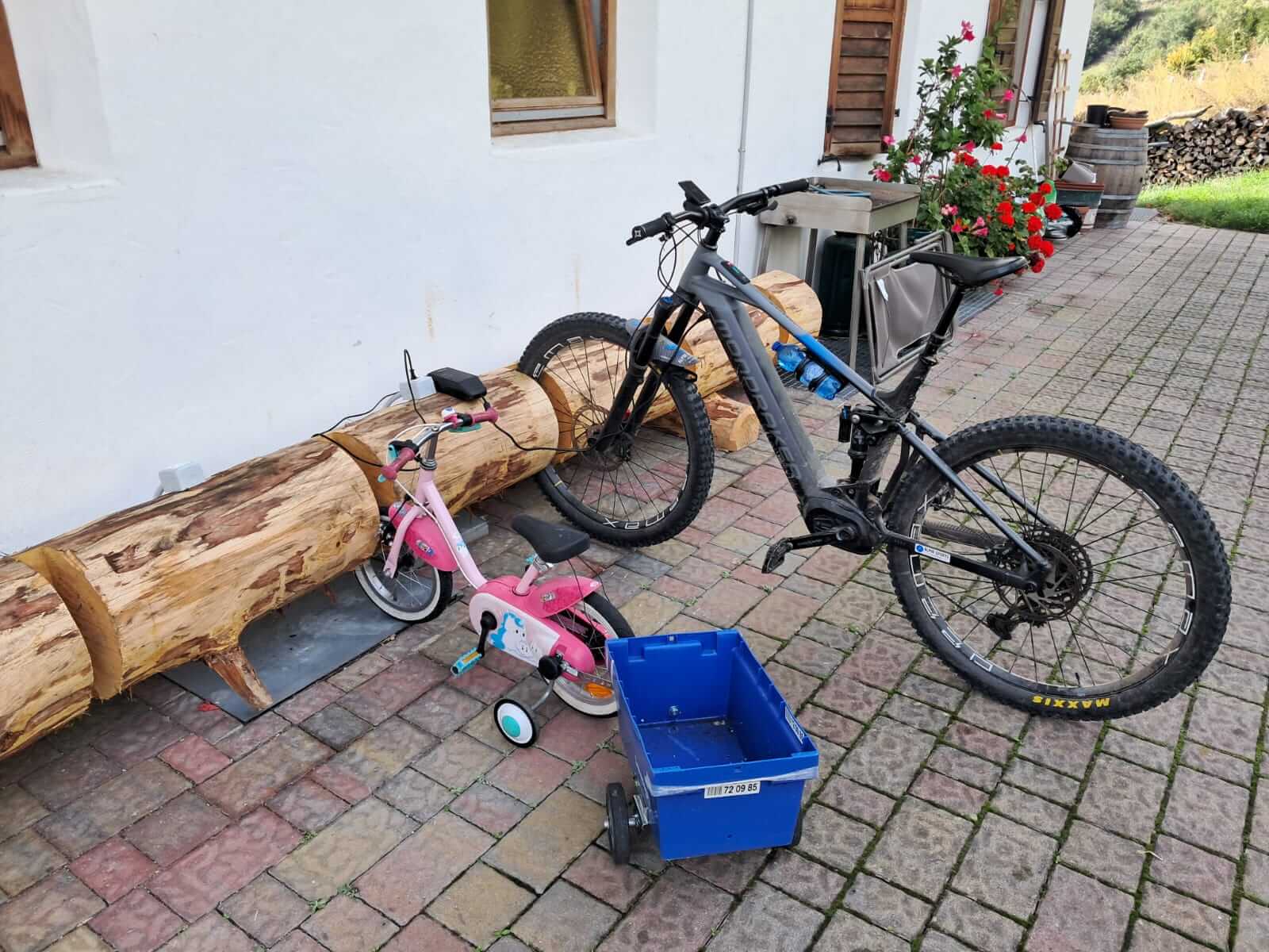 WhatsApp Image 2025-09-16 at 14.35.09 (1) WhatsApp Image 2025-09-16 at 14.35.09 (1)